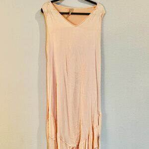 XCVI Light peachy pink sleeveless dress - L